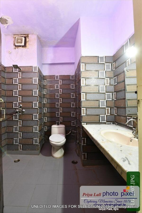 Hotel Chanakya Agra  Buitenkant foto
